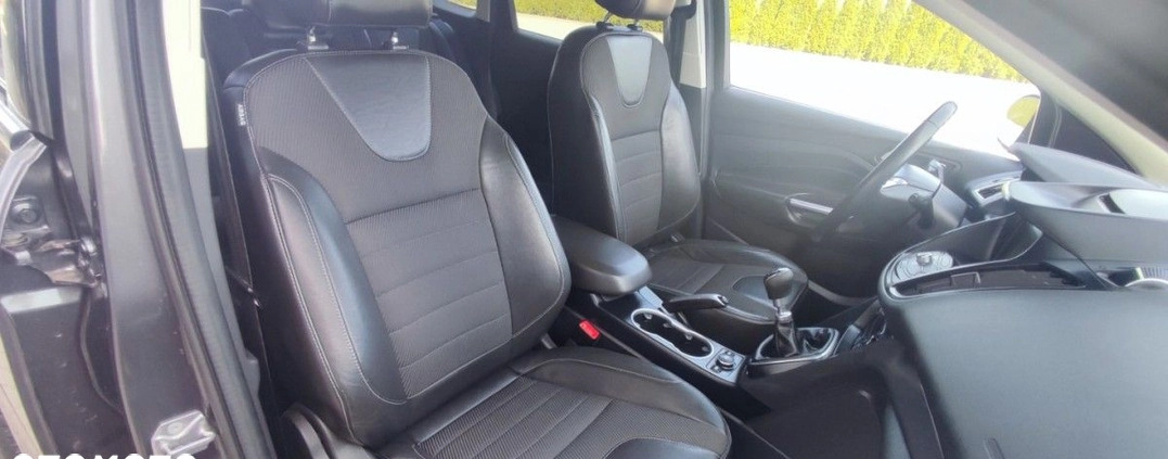 Ford Kuga cena 49900 przebieg: 228000, rok produkcji 2015 z Świdnik małe 781